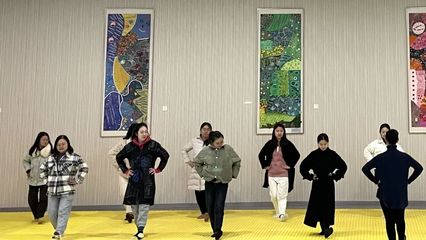 芳華待灼 砥礪深耕——栟幼名師工作坊第二次活動側記之舞蹈技能培訓